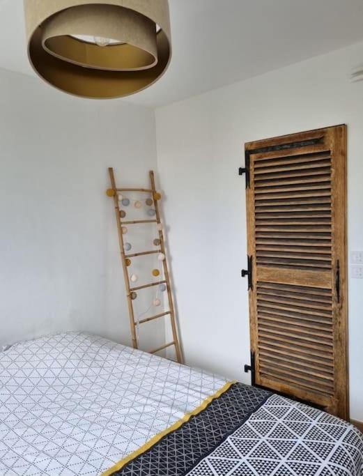 Апартаменти Superbe T3 Cosy, Parking Gratuit + Balcon Ріон Екстер'єр фото